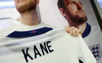 Dua lelaki didakwa kes kecurian peralatan England di Piala Dunia