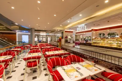 Kedai Paul Bakery di Singapura digantung lesen tiga minggu akibat lipas