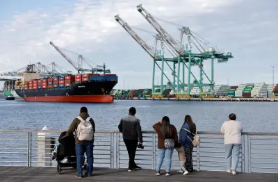 Kerajaan AS rayu perintah bayaran balik tarif Trump