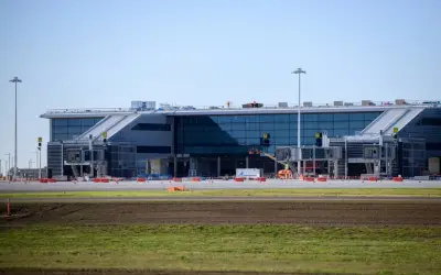 Lapangan Terbang Baru Sydney Dibuka Oktober, Operasi 24 Jam