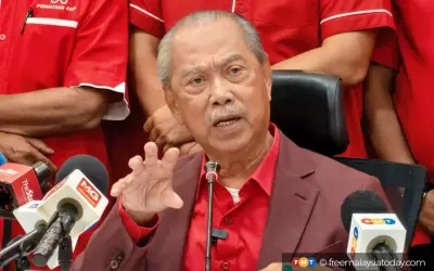 Muhyiddin Tegaskan Bersatu Kekal dalam PN Sampai Bila-Bila