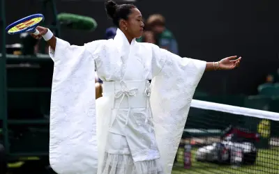 Naomi Osaka Atasi Jacquemot dengan Gaya Kimono 'Kill Bill' di Wimbledon