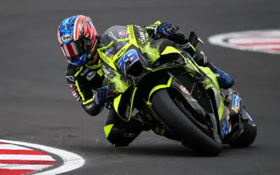 Ogura Jepun pecah rekod litar sendiri, raih pole MotoGP Czech