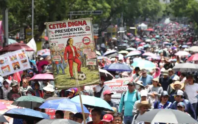 Polis Mexico guna gas pemedih mata bantah guru 10 hari sebelum Piala Dunia