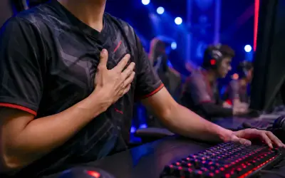Risiko Jantung Tersembunyi dalam Dunia E-Sukan