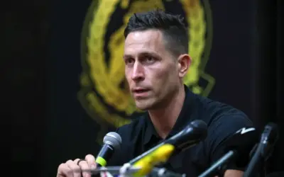 Rob Friend tinggalkan Harimau Malaya, banyak persoalan terbengkalai