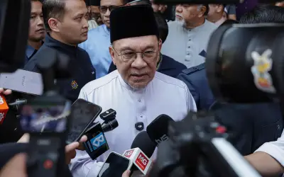 Tiada arahan halang Onn Hafiz masuk Felda, kata Anwar