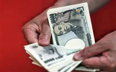 Yen merosot ke paras 160 berbanding dolar AS susulan konflik Teluk