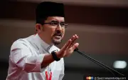 Anak tak dicalon di Rengit punca Puad keluar Umno, dakwa Asyraf