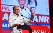 Anwar nafi PH dan BN lawan, nasihat jangan bertembung