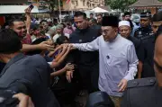 Anwar: Rohingya mesti patuh undang-undang Malaysia atau tindakan tegas