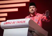 Asyraf dakwa Puad Zarkashi letak jawatan kerana anak tidak dipilih
