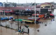 Banjir lumpuhkan ibu kota Ghana, tiga maut
