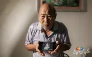 Dia bukan beban, itu anak saya: Bapa 70 tahun ziarah anak dipenjara Singapura setiap minggu