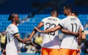 Dua Penalti Bawa Belanda Menang Tipis Ke Atas Uzbekistan