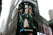 Gelaran trilionair Musk jatuh bawah US$1 trilion selepas dua minggu