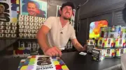 Harry Maguire edar pelekat Panini di New York selepas terlepas Piala Dunia