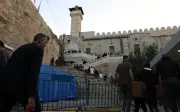 Hebron: Kuil Suci yang Memecahbelahkan Israel dan Palestin