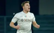 Hojlund sertai Napoli secara tetap dari Man Utd dengan bayaran €44 juta