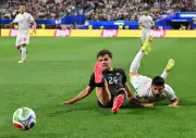 Iran bangkit dua kali seri 2-2 dengan New Zealand di Piala Dunia