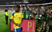 Isak marah Elanga keliru status kelayakan Sweden ke pusingan 32