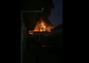 Kebakaran awal pagi di loji sisa Gebeng, asap kelihatan di Kuantan