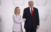 Kemarahan di Itali selepas Trump kata Meloni 'merayu' untuk gambar