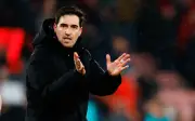 Liverpool hampir gaji Iraola ganti Arne Slot