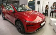 NHTSA tutup siasatan stereng kuasa 376,000 Tesla Model 3 dan Y