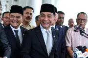 Onn Hafiz sanggup lepas jawatan MB Johor jika BN kerjasama dengan DAP