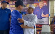 Onn Hafiz terharu pemimpin PAS hadir program BN di Batu Pahat