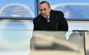 Pengerusi Bersama West Ham David Sullivan letak jawatan berhubung tuduhan palsu