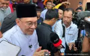 PM Anwar Ingatkan Rohingya Patuh Undang-Undang atau Berdepan Tindakan