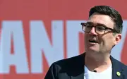 PM UK Starmer tawar peranan besar kepada saingan Burnham