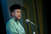 PN rombak kepimpinan: Radzi, Azmin dipecat, Sanusi ganti