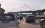 Polis buru pemandu Proton X70 langgar BMW selepas memotong secara berbahaya di LDP