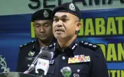 Polis Rampas Lima Kenderaan Diubah Suai dengan Tangki Tambahan