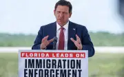 Pusat Tahanan Imigresen Kontroversi 'Alligator Alcatraz' Ditutup di Florida