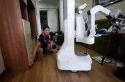 Robot Pembersih Berkuasa AI Mula Membersih Rumah di China