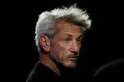 Sean Penn arah filem serbuan Capitol, Bradley Cooper bakal bintangi