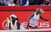 Serena Williams kembali cemerlang di Kejohanan Tenis Queen's Club