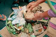 Strategi Pertahanan Rupiah Indonesia Tingkatkan Beban Isi Rumah