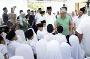 Sultan Pahang rasmi sekolah agama pertama Cameron Highlands