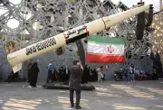 Trump semak semula anggaran peluru berpandu Iran kepada '21, 22 peratus'