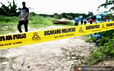 Anggota Polis Maut Motosikal Langgar Tayar Lori di NSE