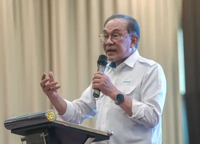 Anwar gesa politikus jangan hanya teriak 'Hidup Melayu'