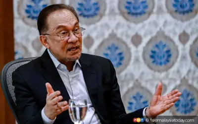 Anwar minta DAP pertimbang semula keputusan keluar kerajaan Melaka