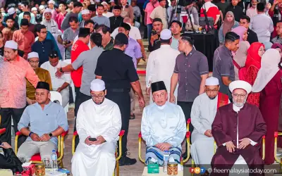 Anwar mohon pengkritik jangan tuduh kerajaan tidak melakukan apa-apa