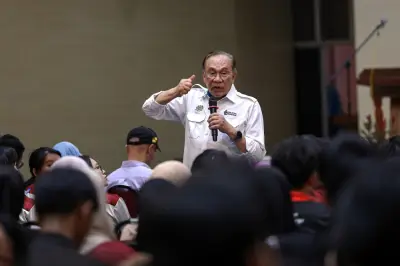 Anwar seru pengundi Negeri Sembilan beri mandat baharu PH untuk kestabilan