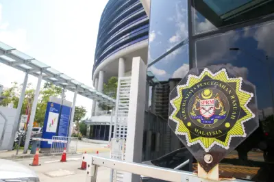 Bekas penjawat awam direman empat hari, disyaki salah guna data 11 individu untuk tuntut RM300,000 bantuan